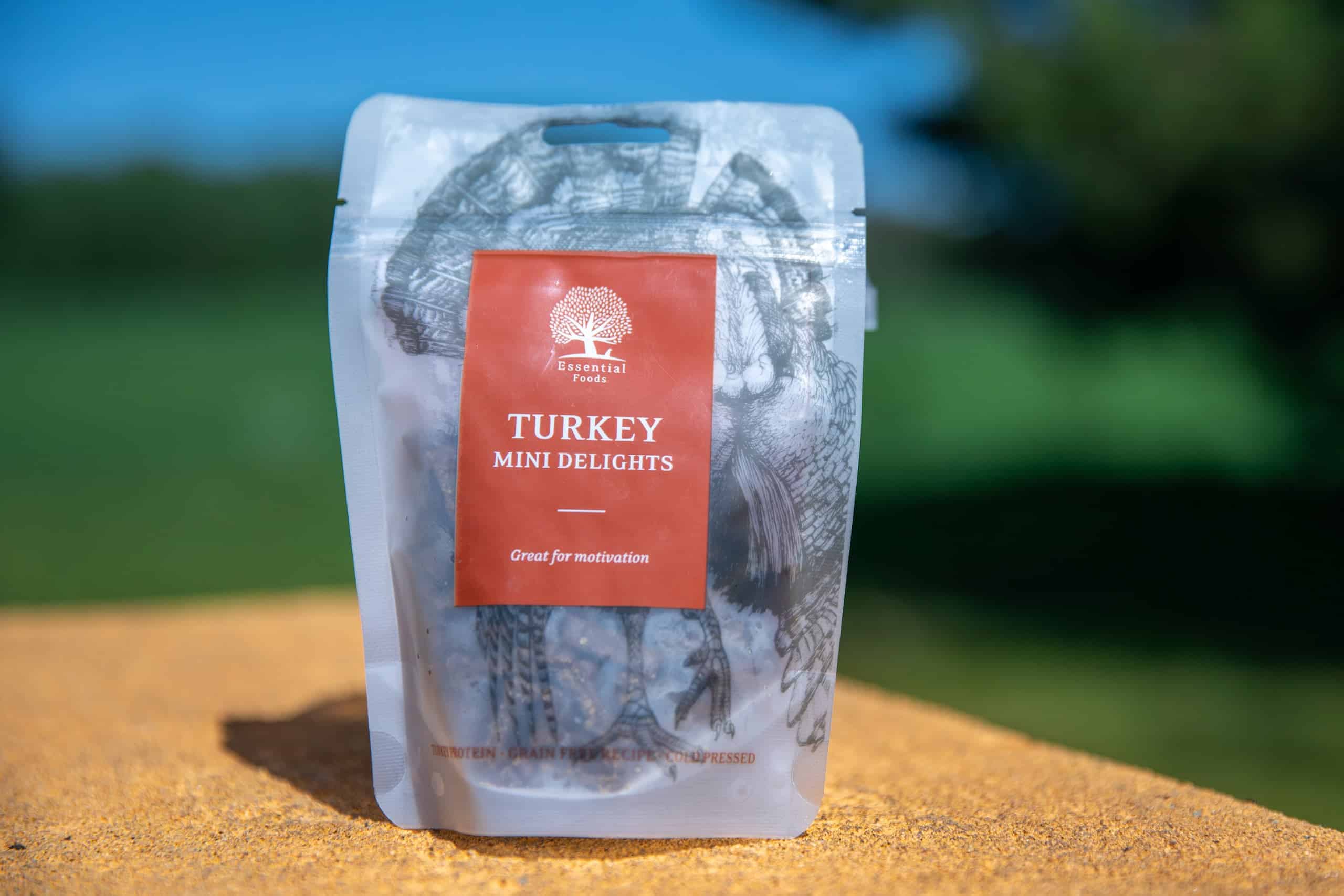 Treeningmaius koertele - Essential kalkuniliha mini maius 80 g