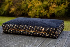 Lemmiklooma pesa 70x100cm must